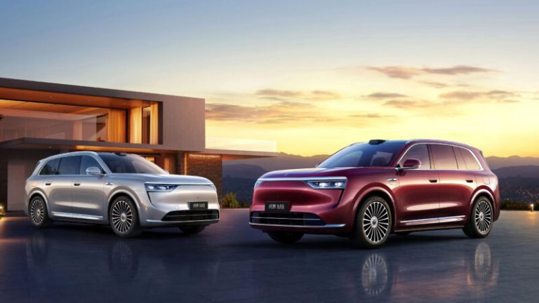 Aito M8 SUV – лидер по безопасности в Китае 2024