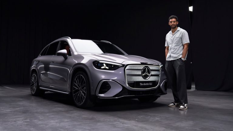 Электрический Mercedes GLC 2025 с инновационным дизайном и технологиями
